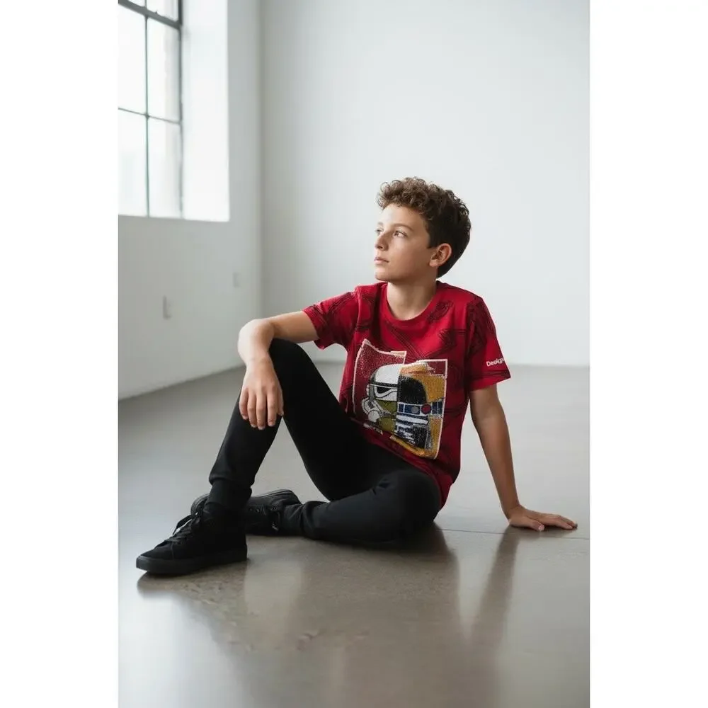 Star Wars Boys' Graphic Print Crewneck T-Shirt Short Sleeve Red Size 13-14 NWOT